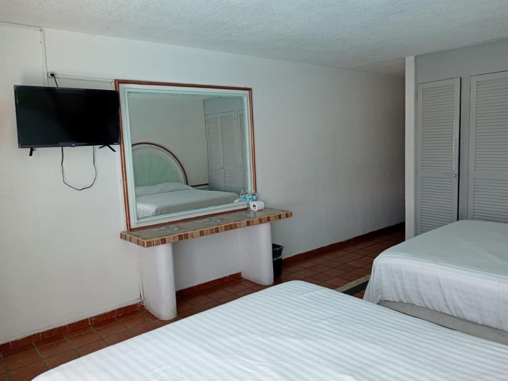 Quadruple Room with Sea View